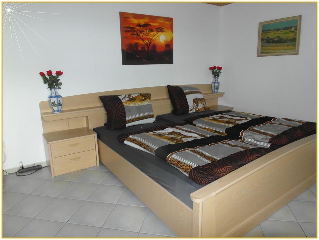 Ferienwohnung Zauberhaft Бад-Зоден-Зальмюнстер Номер фото